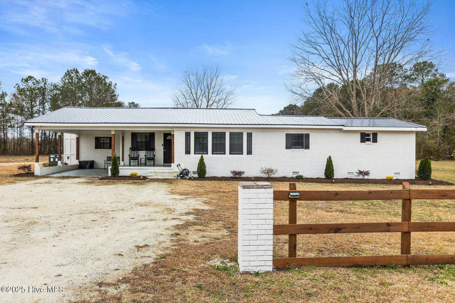 16214 Old Lake Road Riegelwood, NC 28456 - Photo 1 of 34 001_16214_old_lake_road_154