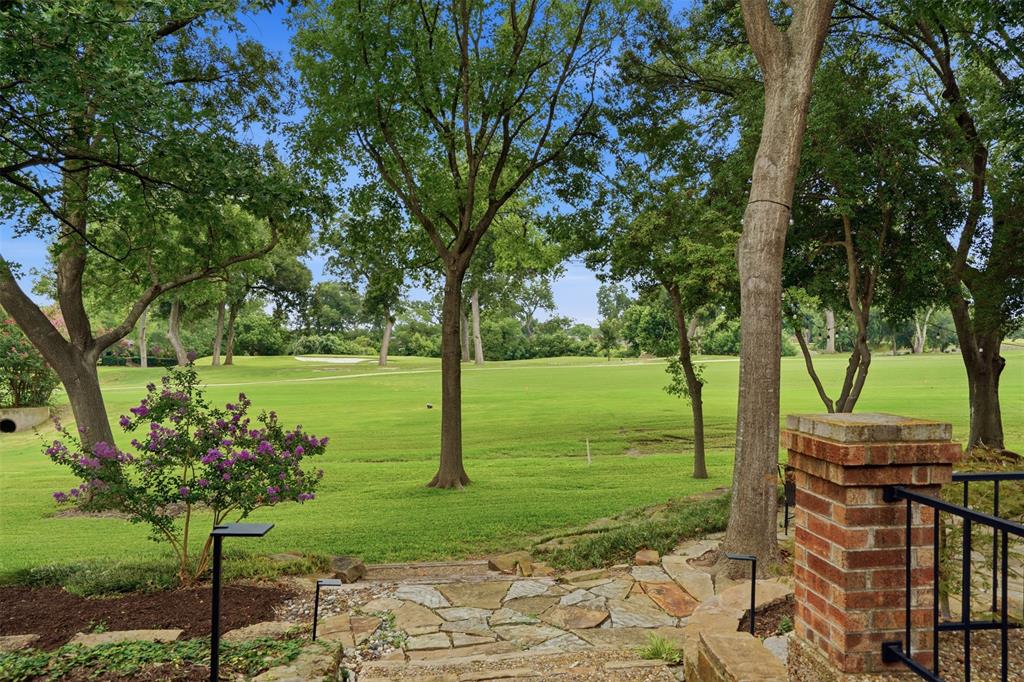 3805 Hollow Creek Road Benbrook, TX 76116 - Photo 32 of 40