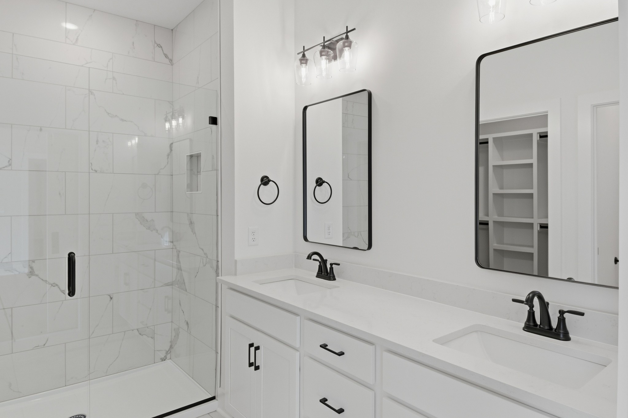 4335 Bybee Branch Road McMinnville, TN 37110 - Photo 14 of 25 a bathroom with a sink and a mirror