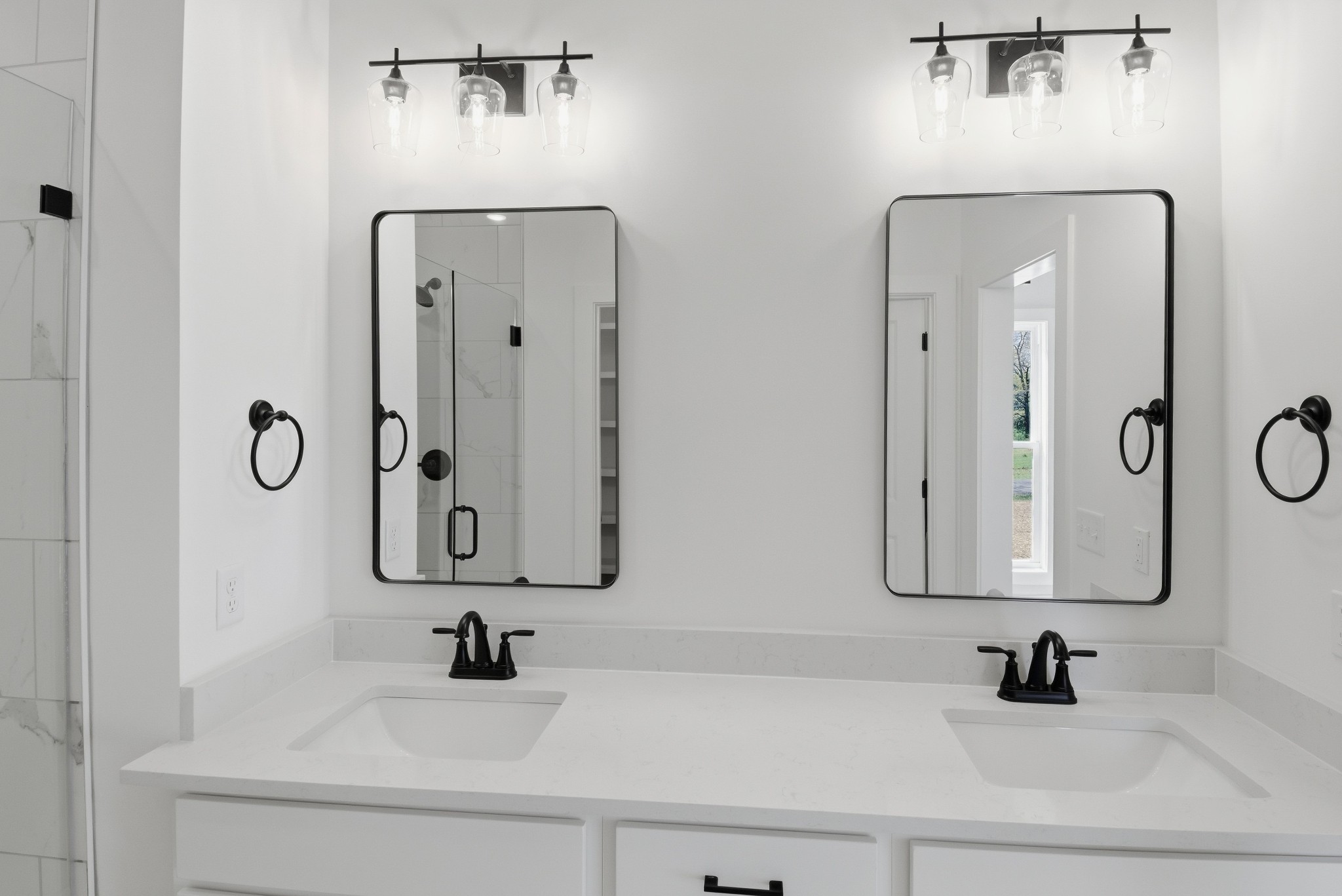 4335 Bybee Branch Road McMinnville, TN 37110 - Photo 15 of 25 a bathroom with a sink and a mirror