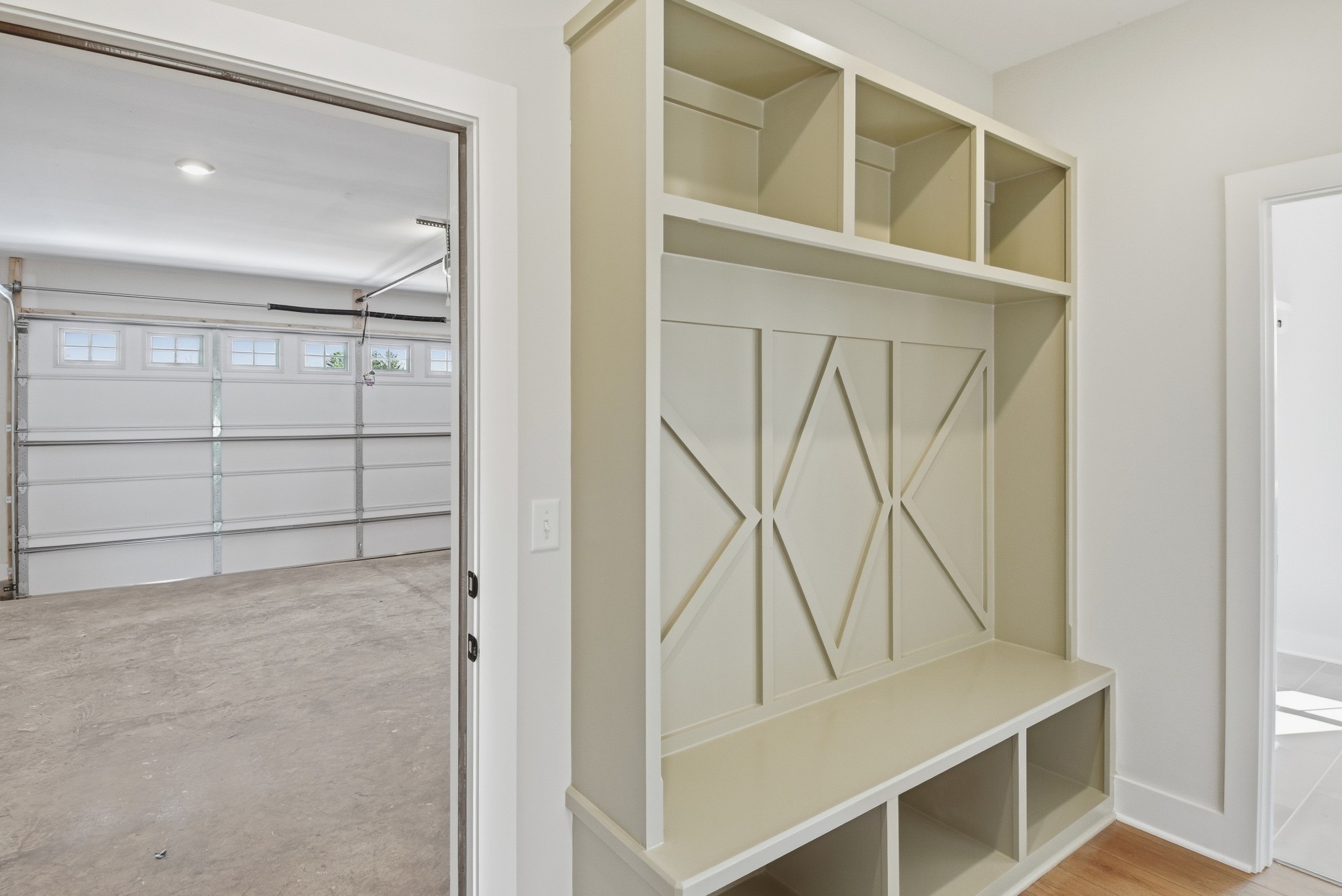 4335 Bybee Branch Road McMinnville, TN 37110 - Photo 21 of 25 a view of an empty room and cabinet