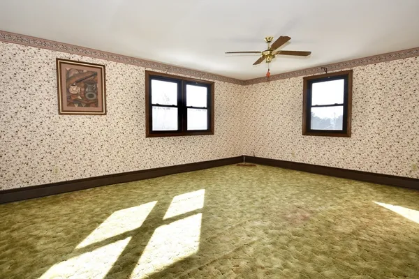 $499,000 | 23 Oliveira Avenue, Acushnet, MA 02743