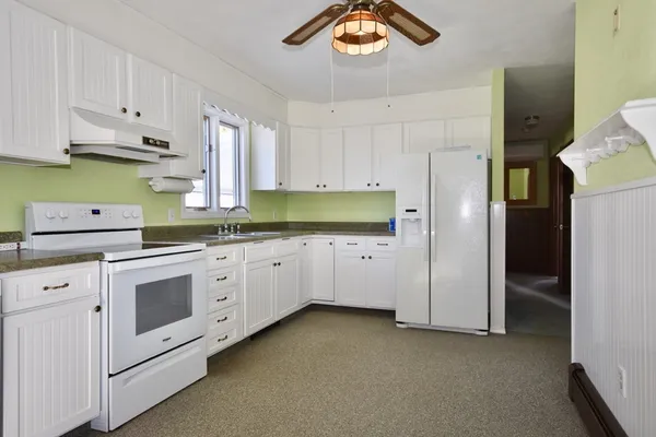 $499,000 | 23 Oliveira Avenue, Acushnet, MA 02743