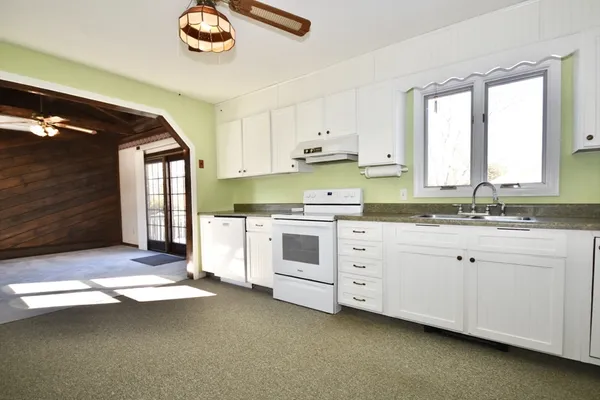 $499,000 | 23 Oliveira Avenue, Acushnet, MA 02743