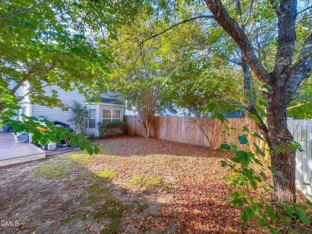 $285,000 | 1431 Beacon Village Drive, Raleigh, NC 27604