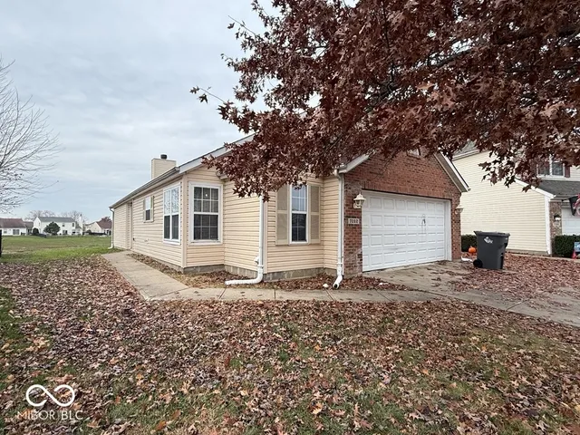 $1,600 | 7202 Parklake Circle, Indianapolis, IN 46217