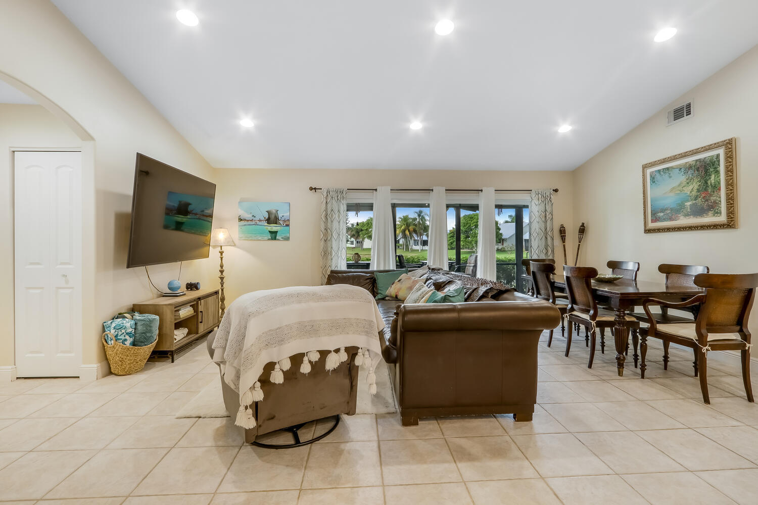 4120 Southeast Jacaranda Street Stuart, FL 34997 - Photo 13 of 37 4120 SE Jacaranda St Stuart FL-large-005