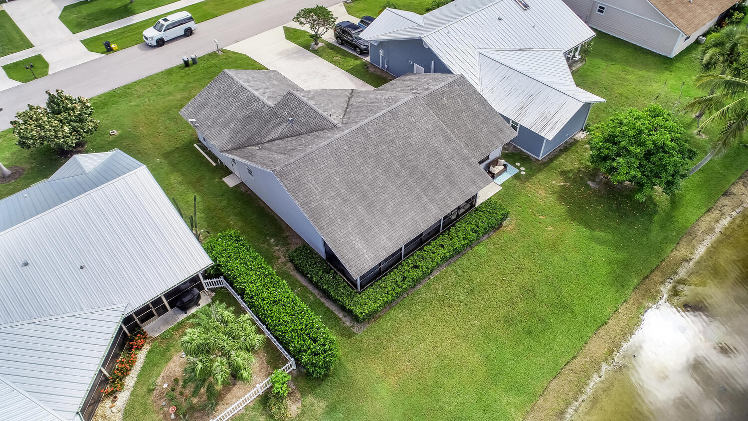 4120 Southeast Jacaranda Street Stuart, FL 34997 - Photo 27 of 37 4120 SE Jacaranda St Stuart FL-large-035