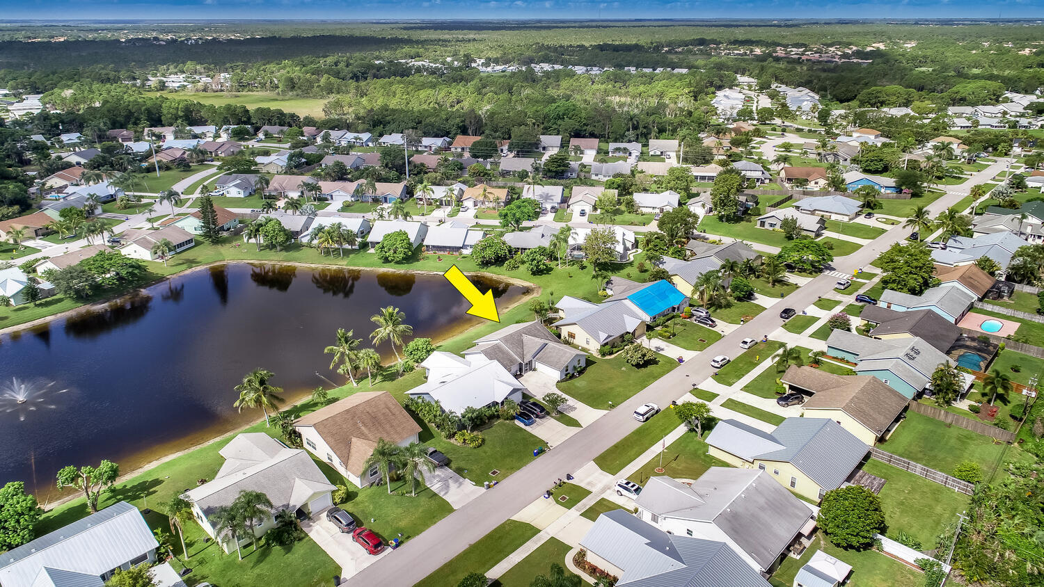 4120 Southeast Jacaranda Street Stuart, FL 34997 - Photo 34 of 37 4120 SE Jacaranda St Stuart FL-large-028