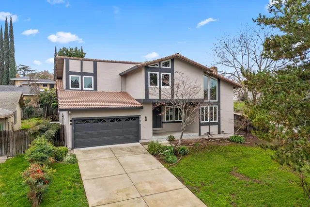$995,000 | 7818 Tamara Drive, Fair Oaks, CA 95628