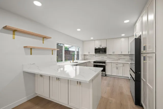 $995,000 | 7818 Tamara Drive, Fair Oaks, CA 95628