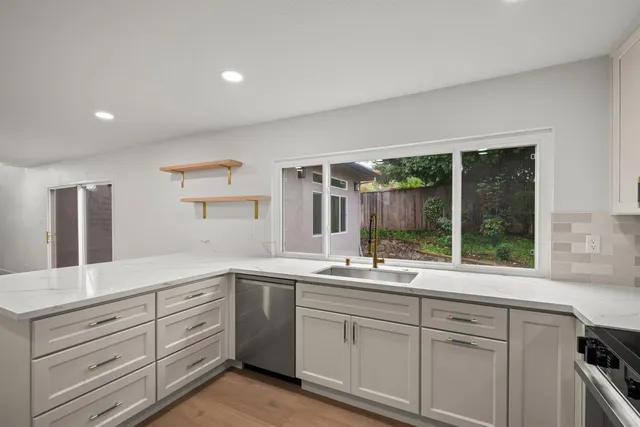 $995,000 | 7818 Tamara Drive, Fair Oaks, CA 95628