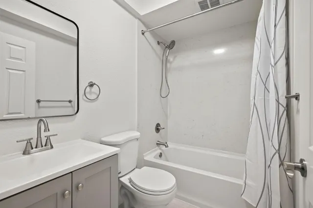 $995,000 | 7818 Tamara Drive, Fair Oaks, CA 95628