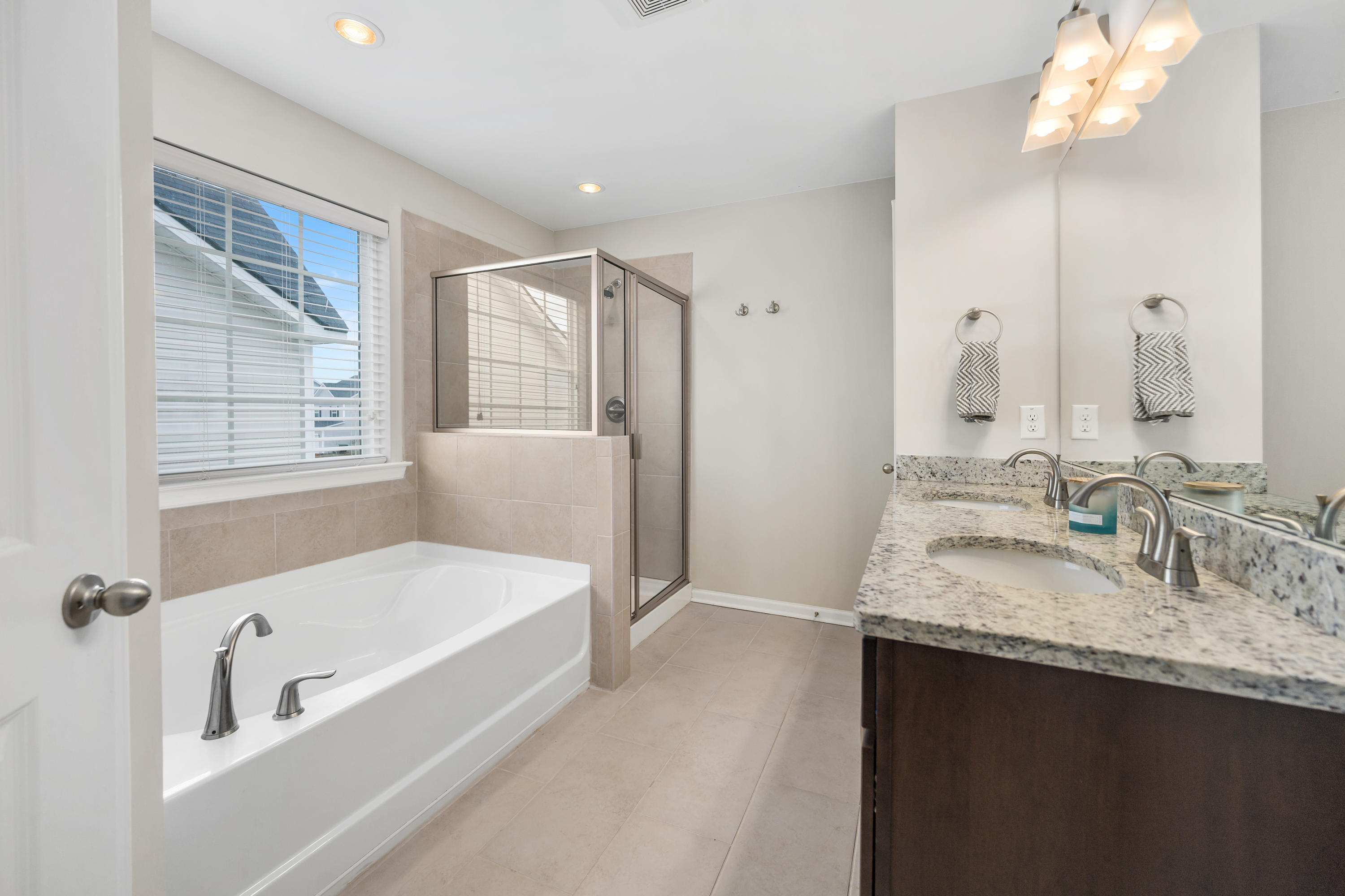 122 Oyama Road Summerville, SC 29486 - Photo 20 of 54 Separate Garden Tub and Shower