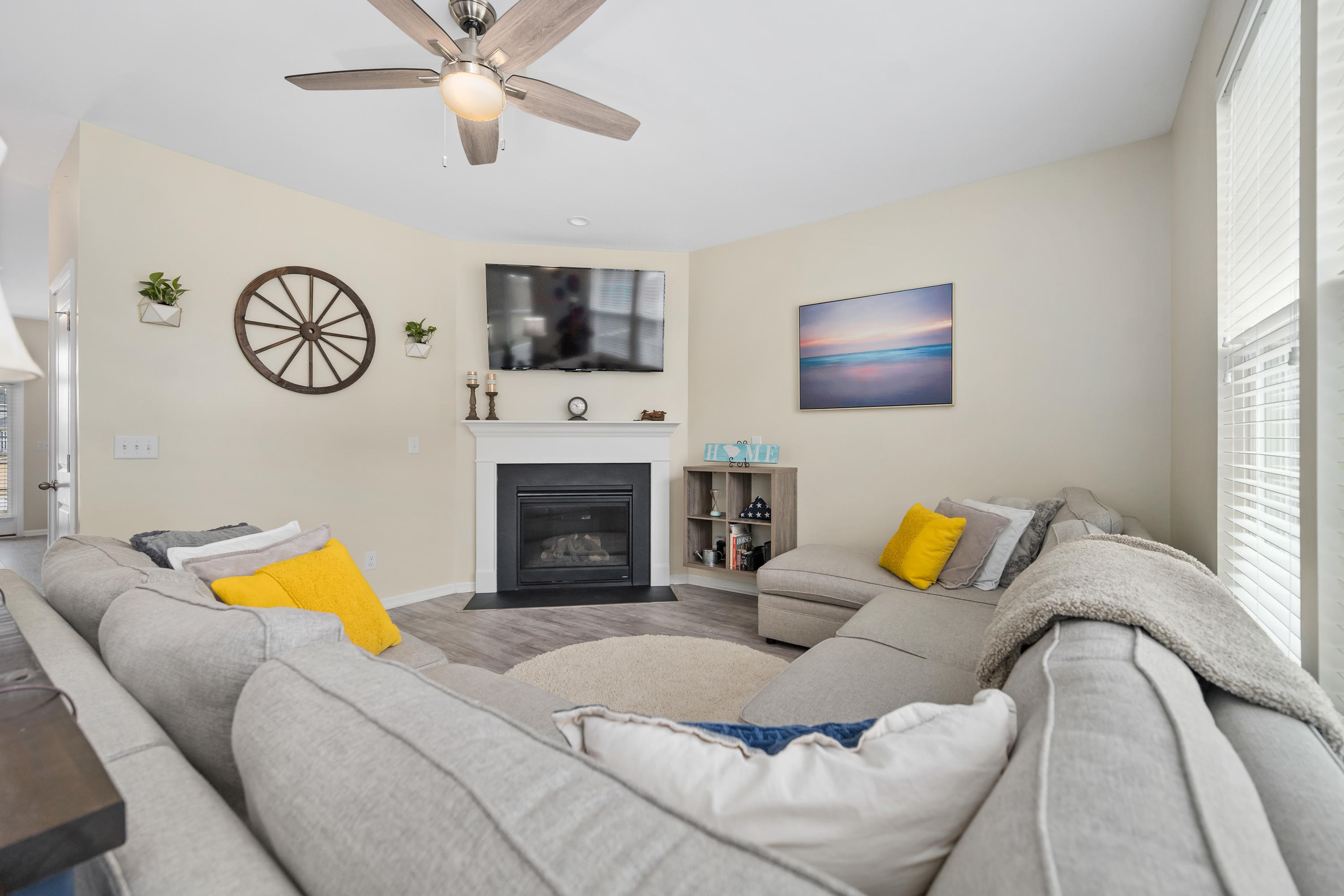 122 Oyama Road Summerville, SC 29486 - Photo 7 of 54 Family Room