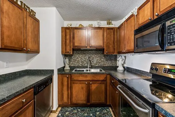 $110,000 | 4680 Tower Street Southeast, Unit 322, Prior Lake, MN 55372