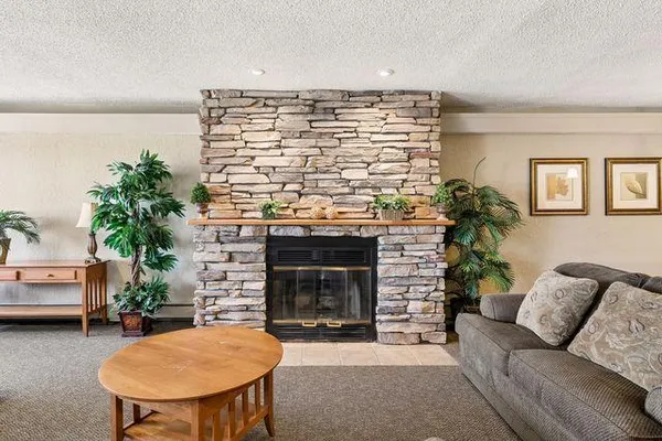 $110,000 | 4680 Tower Street Southeast, Unit 322, Prior Lake, MN 55372