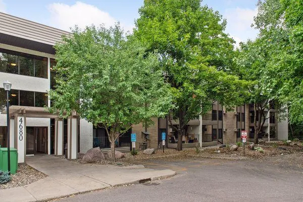 $110,000 | 4680 Tower Street Southeast, Unit 322, Prior Lake, MN 55372