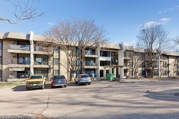 $110,000 | 4680 Tower Street Southeast, Unit 322, Prior Lake, MN 55372