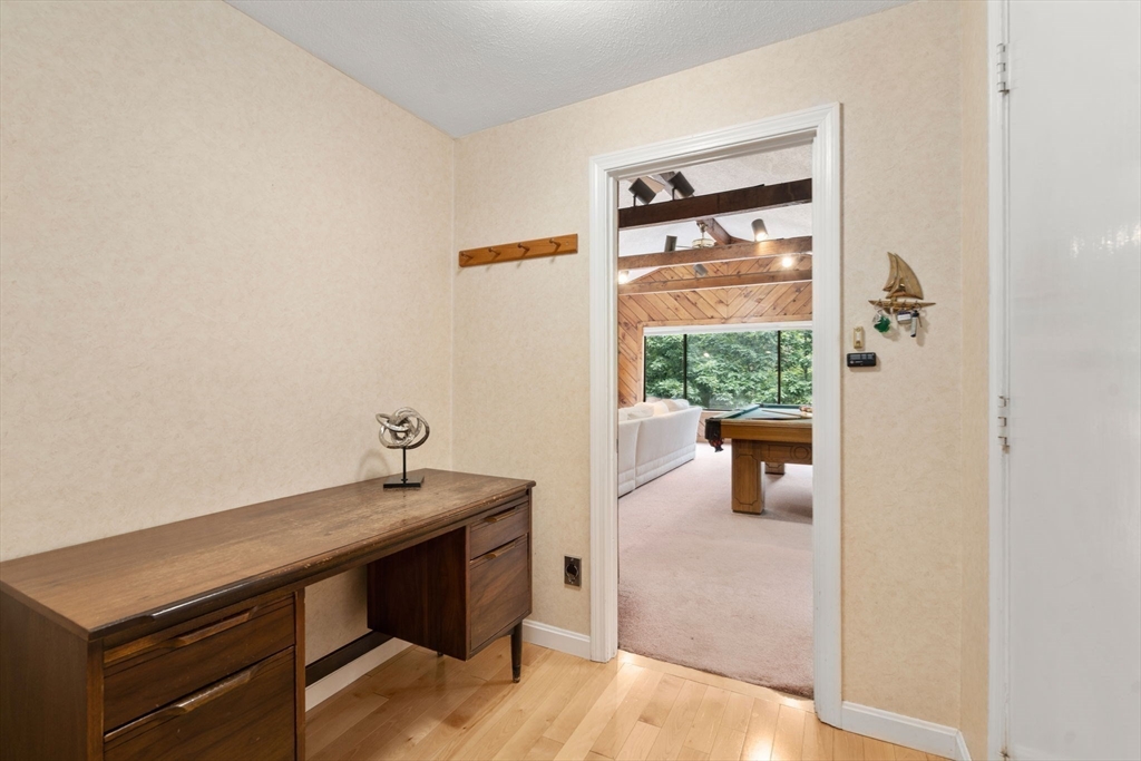 18 Juniper Lane Framingham, MA 01701 - Photo 24 of 42