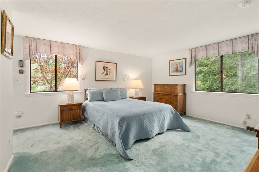 18 Juniper Lane Framingham, MA 01701 - Photo 27 of 42