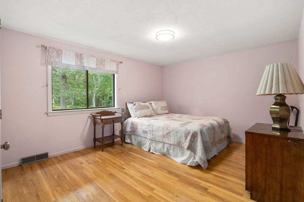 18 Juniper Lane Framingham, MA 01701 - Photo 35 of 42