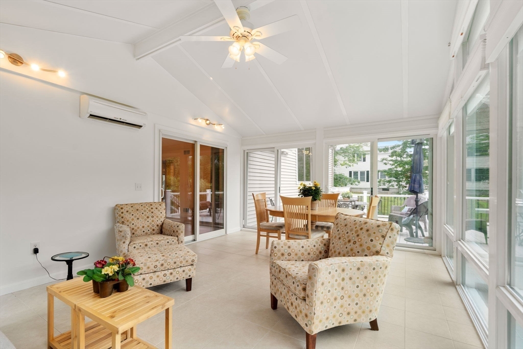 18 Juniper Lane Framingham, MA 01701 - Photo 8 of 42