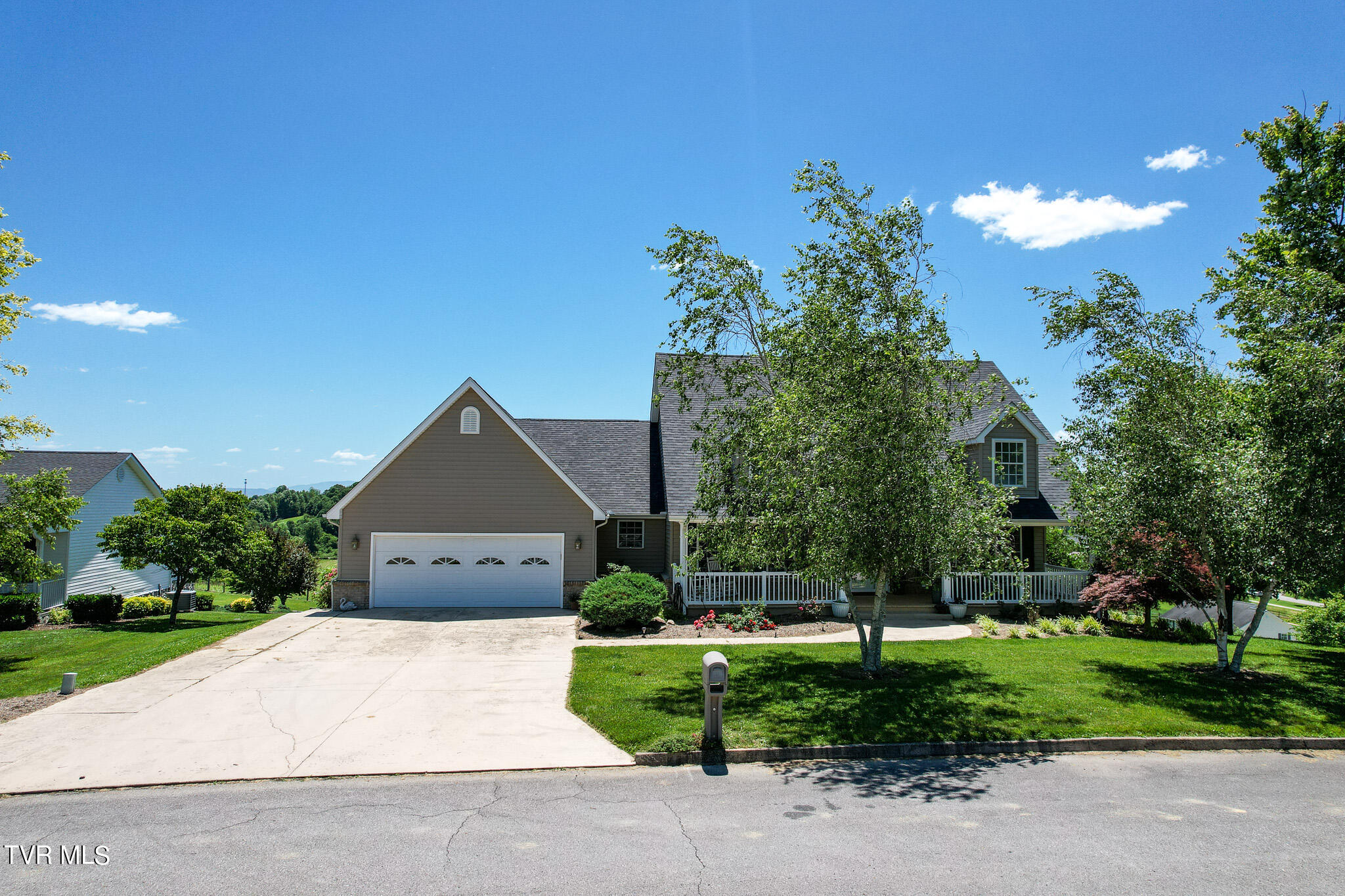 414 East Ridges Drive Chuckey, TN 37641 - Photo 3 of 68 DJI_0415