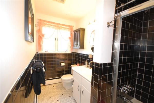 21 Blood Road Andover, MA 01810 - Photo 16 of 27 Gallery Image 16
