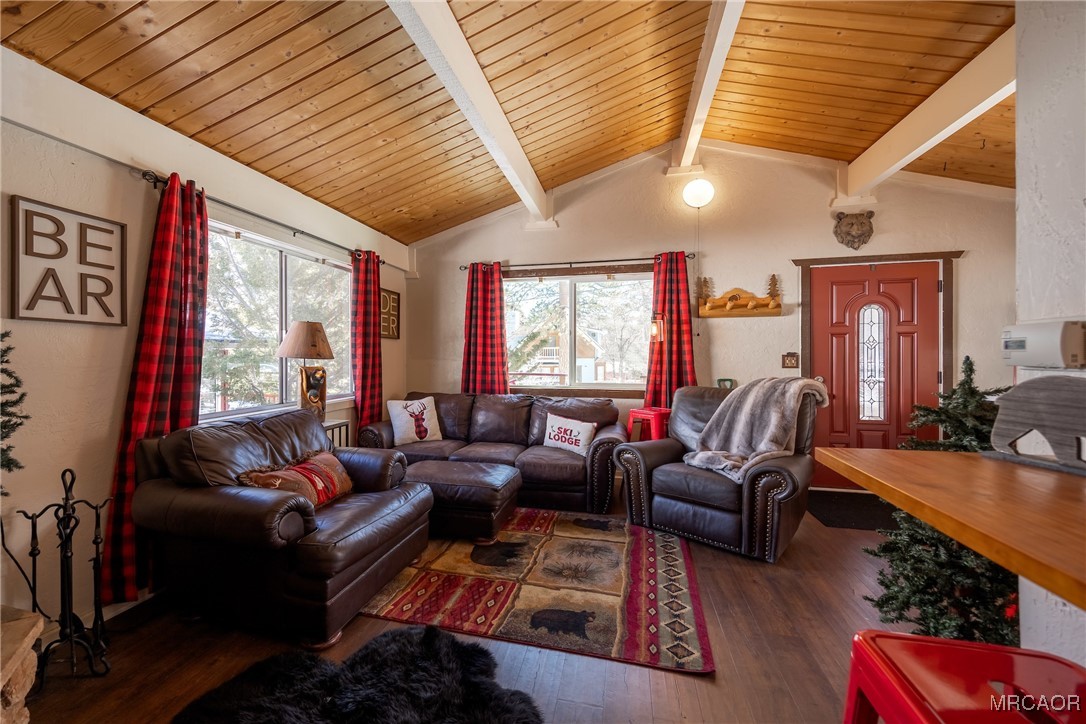 742 Cedar Lane Sugarloaf, CA 92386 - Photo 4 of 22 a living room with furniture and a large window