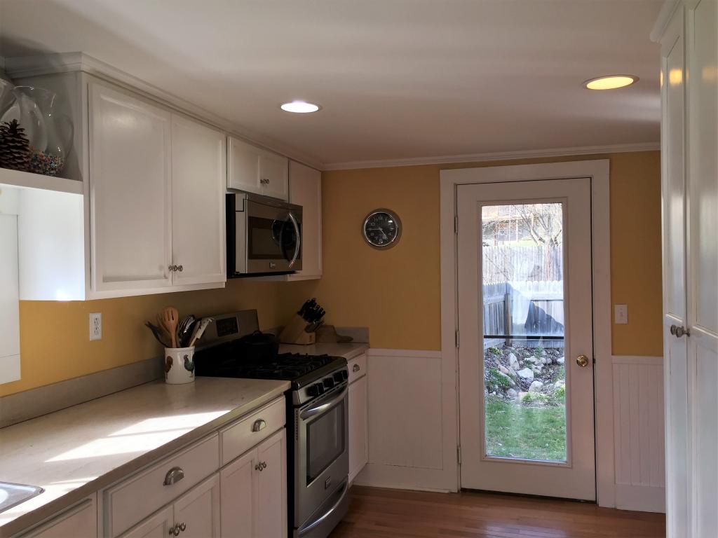 302 Old Mill Road Arlington, VT 05250 - Photo 5 of 27 Gallery Image 5