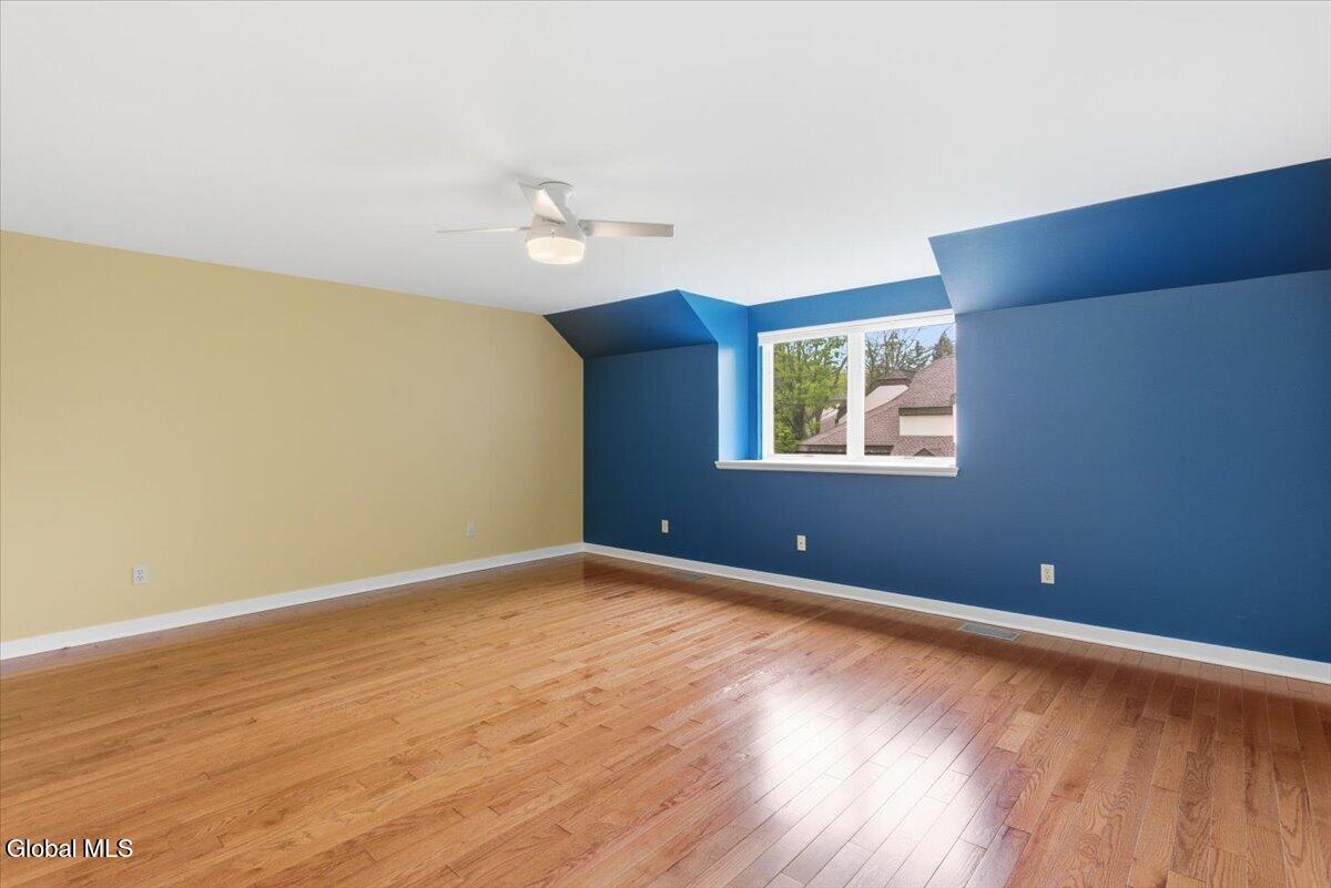 214 Colonial Avenue Albany, NY 12208 - Photo 36 of 46 26-023_MW2_7552