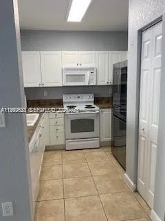 $2,200 | 1650 Northeast 33rd Road, Unit 10610, Homestead, FL 33033