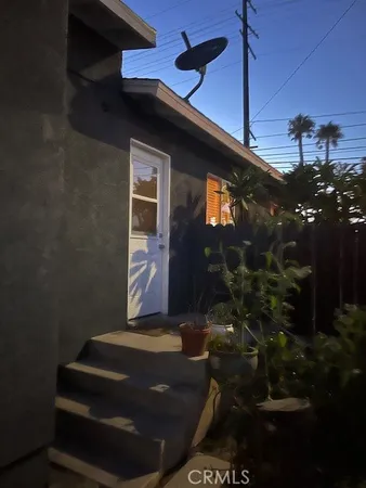 $1,180,000 | 226 East Edinger Avenue, Santa Ana, CA 92707