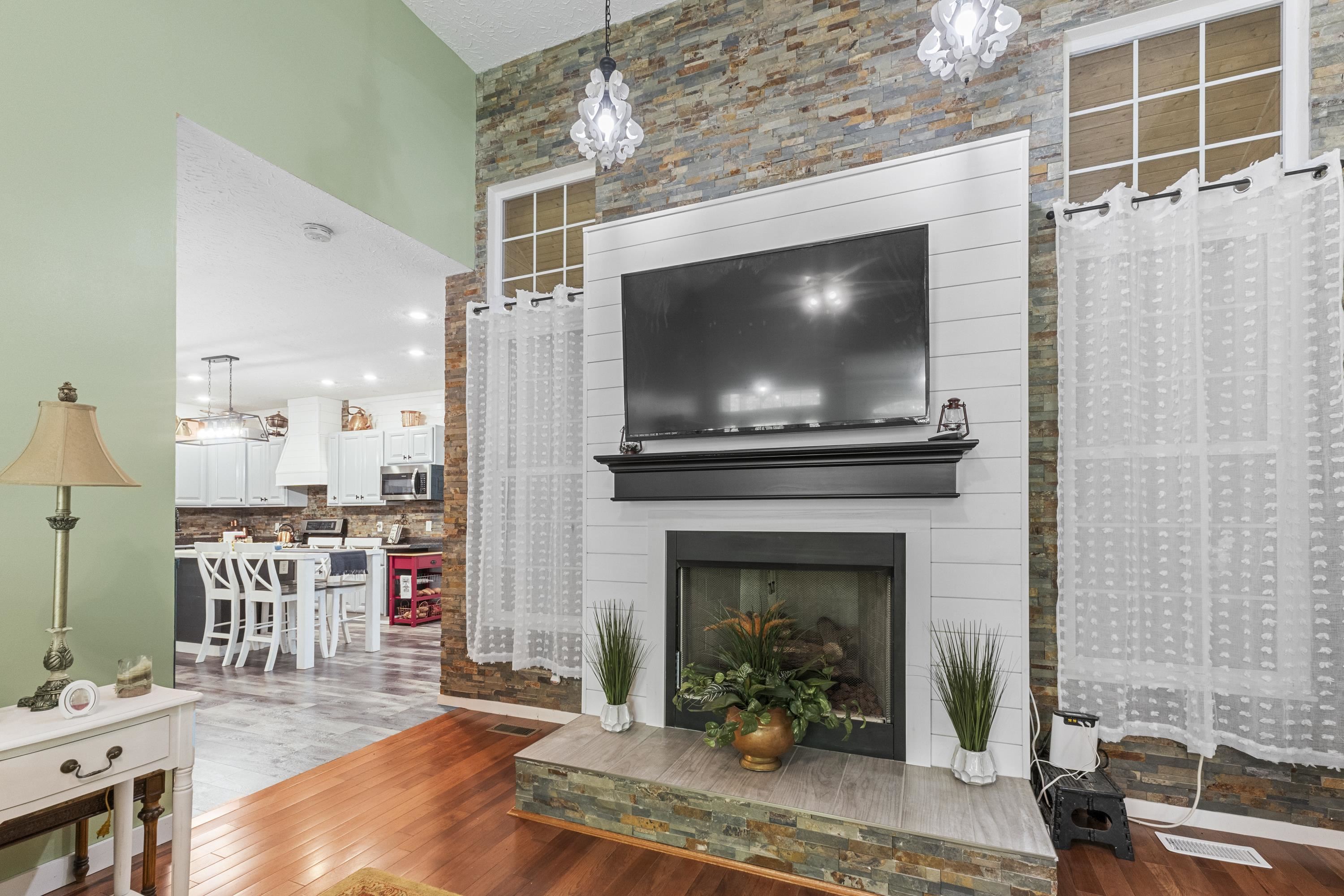 1089 Short White Oak Road Russell, KY 41169 - Photo 8 of 50 Gallery Image 8