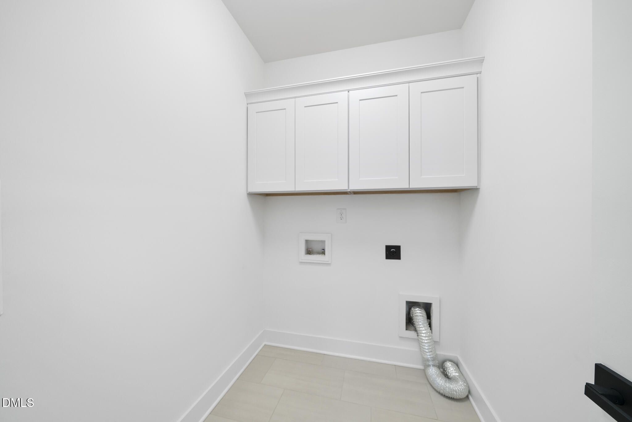 200 Bledsoe Avenue Raleigh, NC 27601 - Photo 22 of 42 a view of cabinets