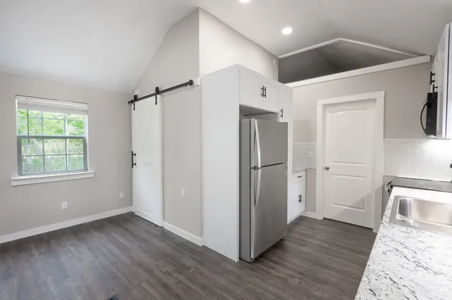 $1,700 | 341 Little Berry Drive, Somerville, TX 77879