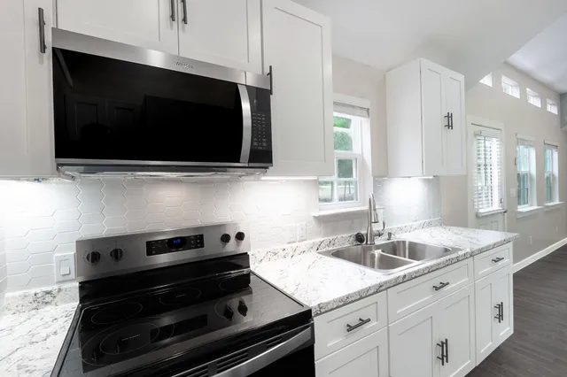 $1,700 | 341 Little Berry Drive, Somerville, TX 77879