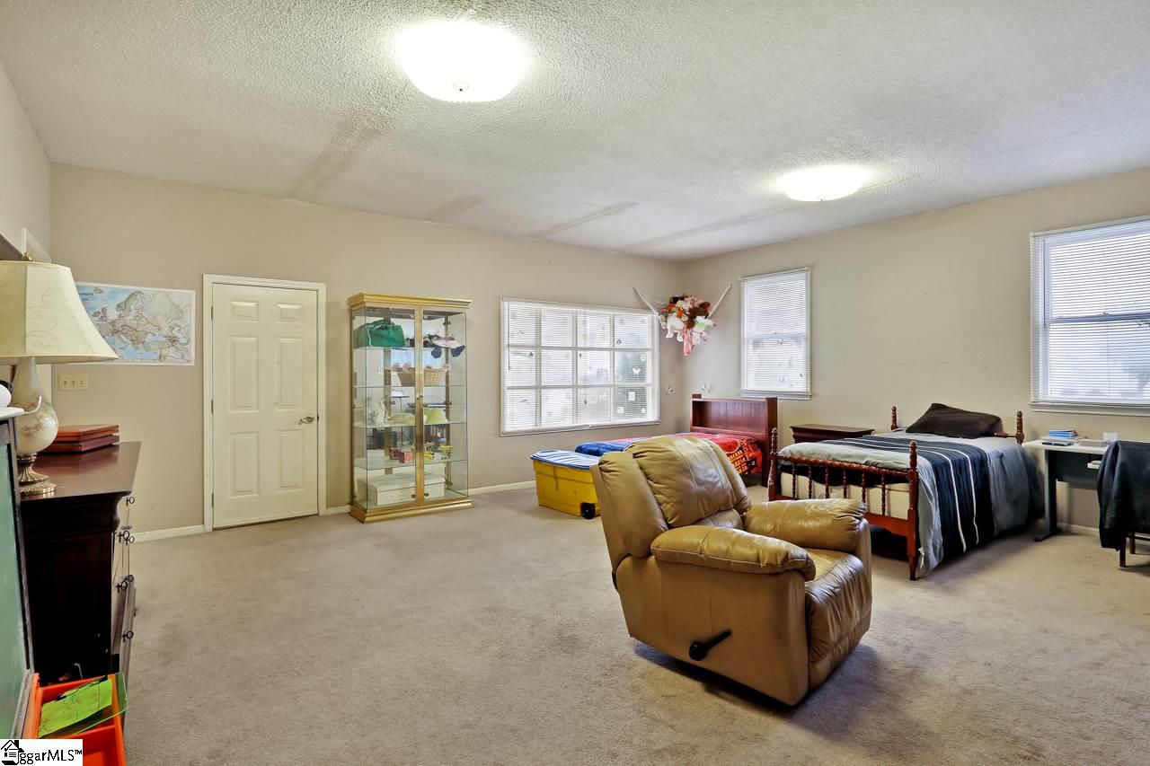 1805 Old Mill Road Easley, SC 29642 - Photo 14 of 30