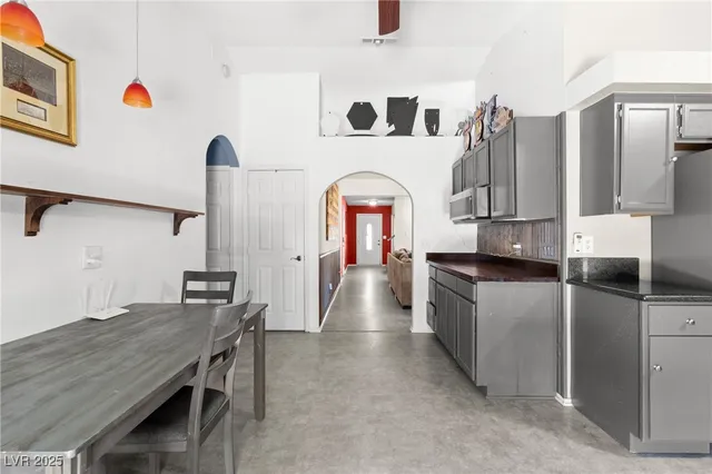 $489,000 | 815 Crabapple Drive, Henderson, NV 89002