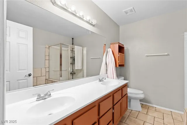 $489,000 | 815 Crabapple Drive, Henderson, NV 89002