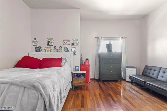 $489,000 | 815 Crabapple Drive, Henderson, NV 89002