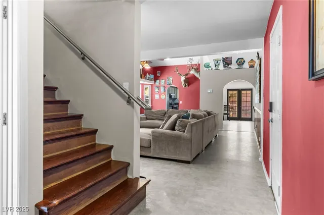 $489,000 | 815 Crabapple Drive, Henderson, NV 89002