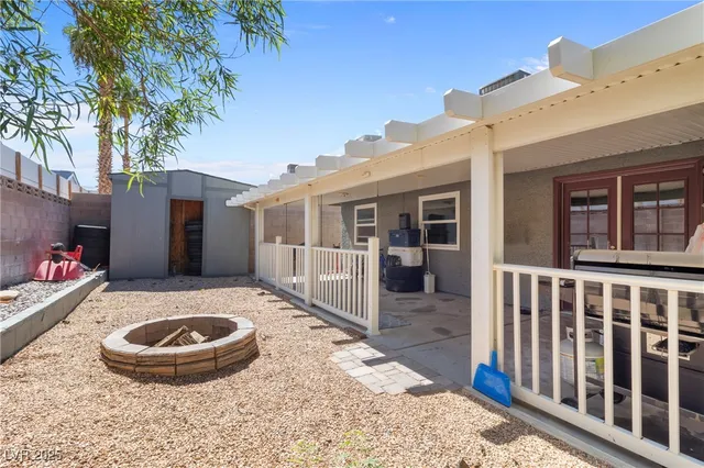 $489,000 | 815 Crabapple Drive, Henderson, NV 89002