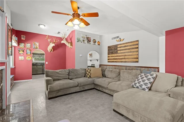 $489,000 | 815 Crabapple Drive, Henderson, NV 89002