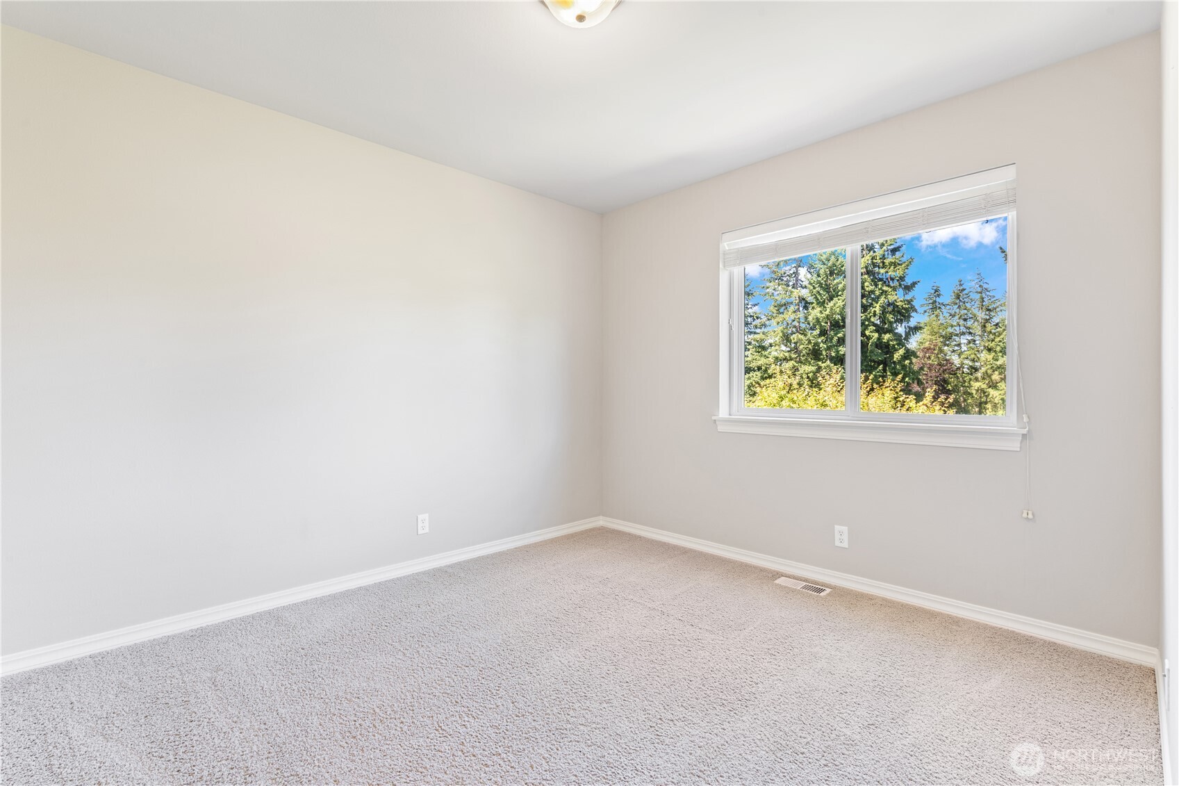 175 Bremerton Avenue Northeast Renton, WA 98059 - Photo 23 of 31 Gallery Image 23
