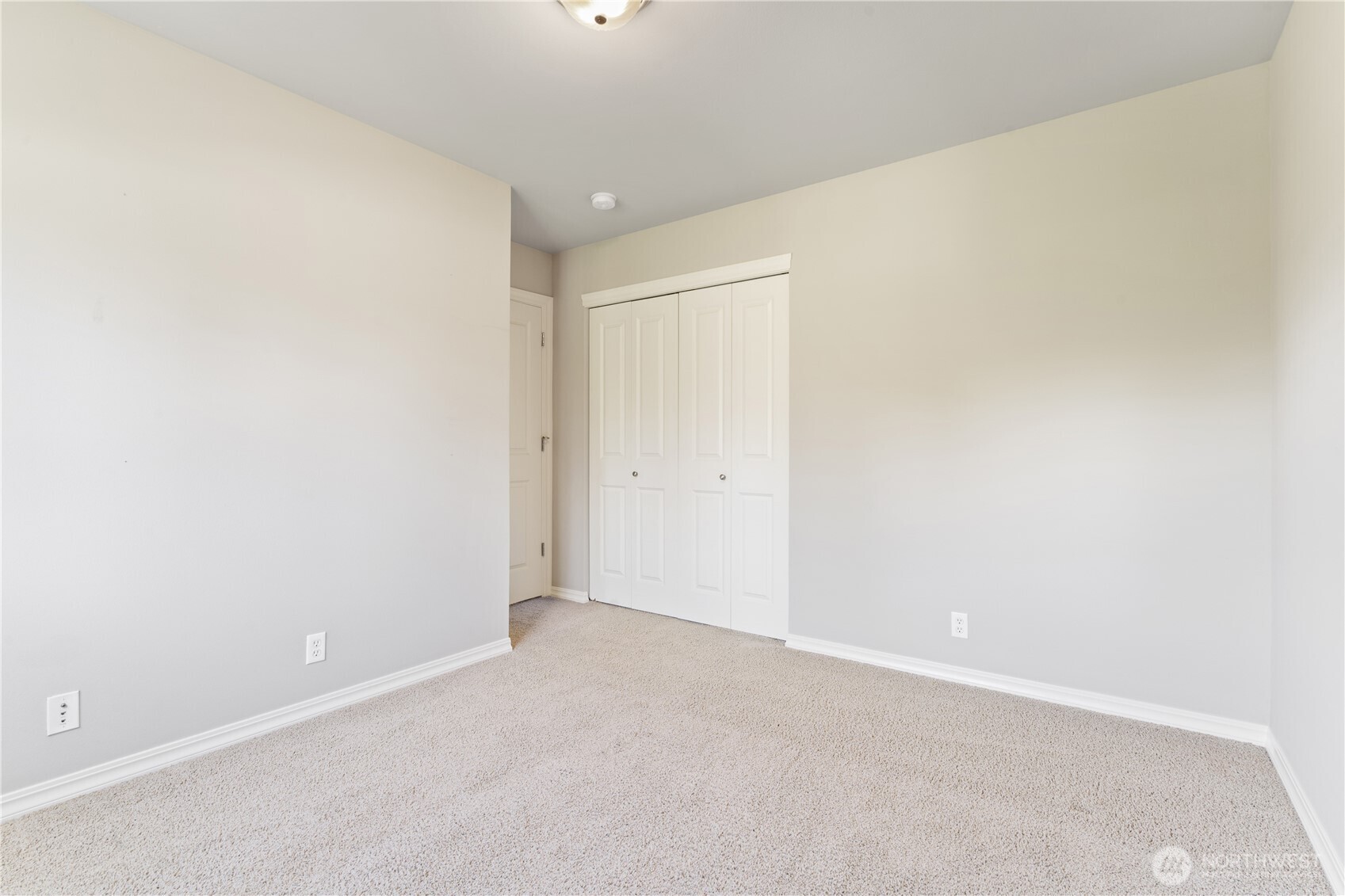 175 Bremerton Avenue Northeast Renton, WA 98059 - Photo 24 of 31 Gallery Image 24