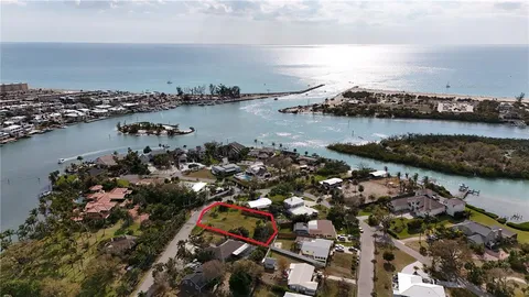 $399,000 | 514 Bayview Parkway, Nokomis, FL 34275