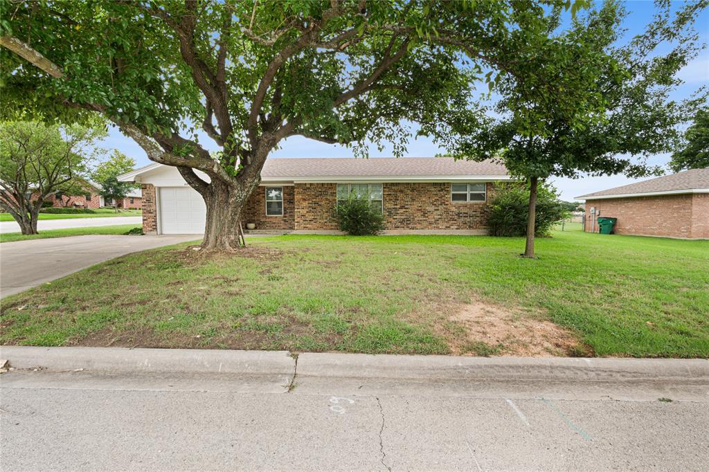 603 5th Street Muenster, TX 76252 - Photo 1 of 24