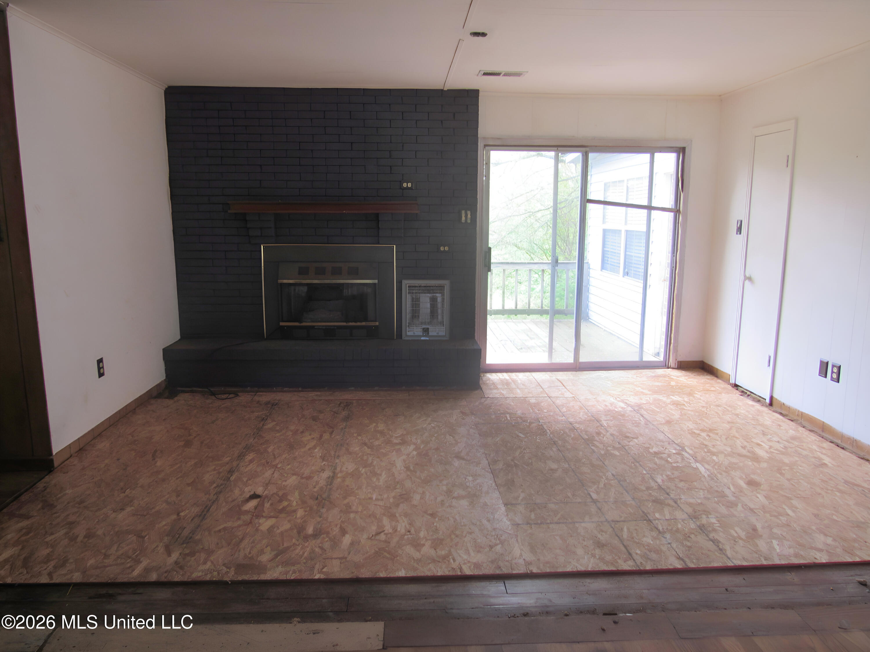 461 Cypress Corner Road Senatobia, MS 38668 - Photo 6 of 20 IMG_7553